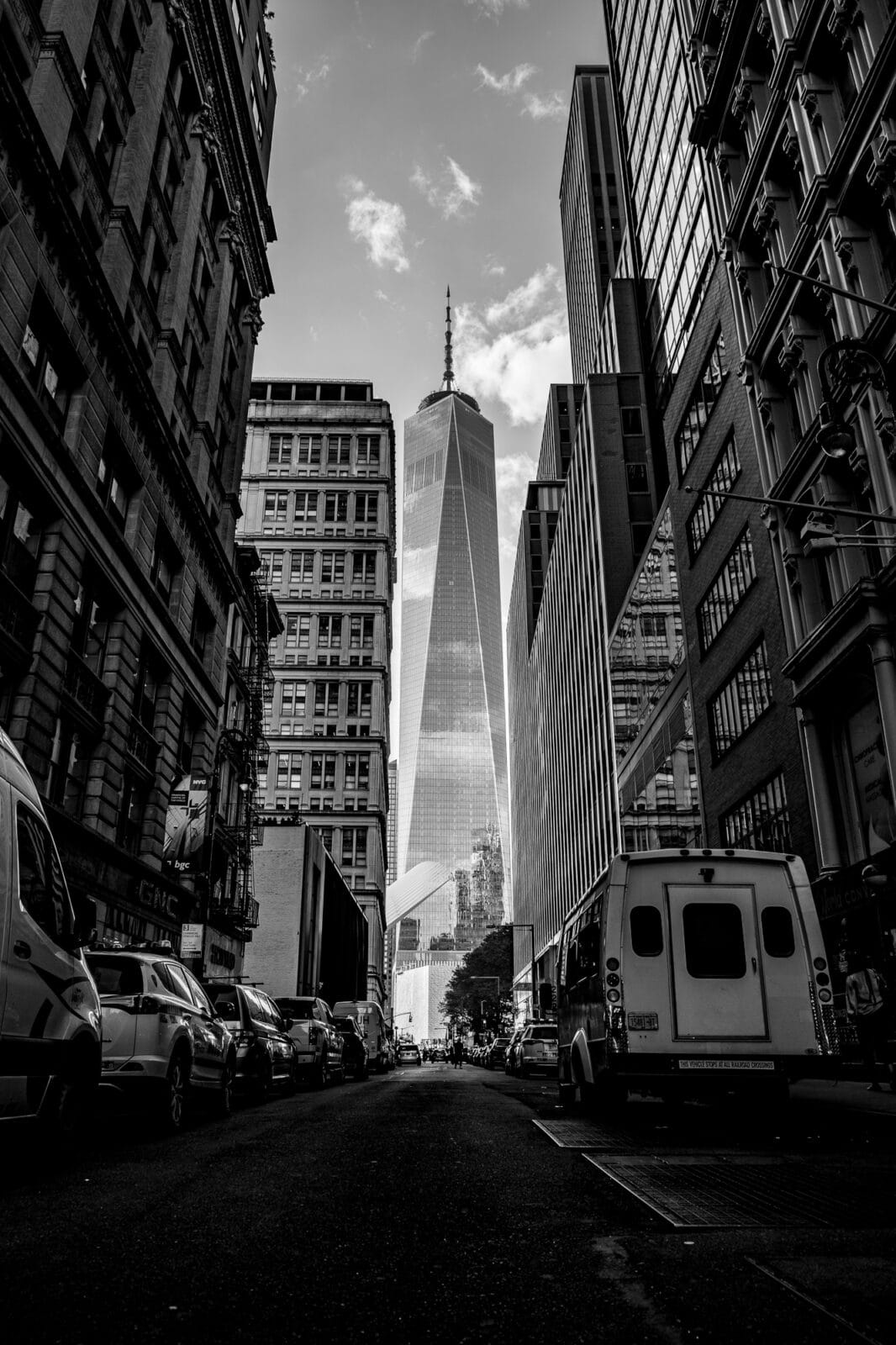 structure-world-trade-centre-from-below-nyc